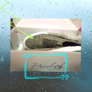 Women's Blow Fish Shoes New Silver Greyish Green